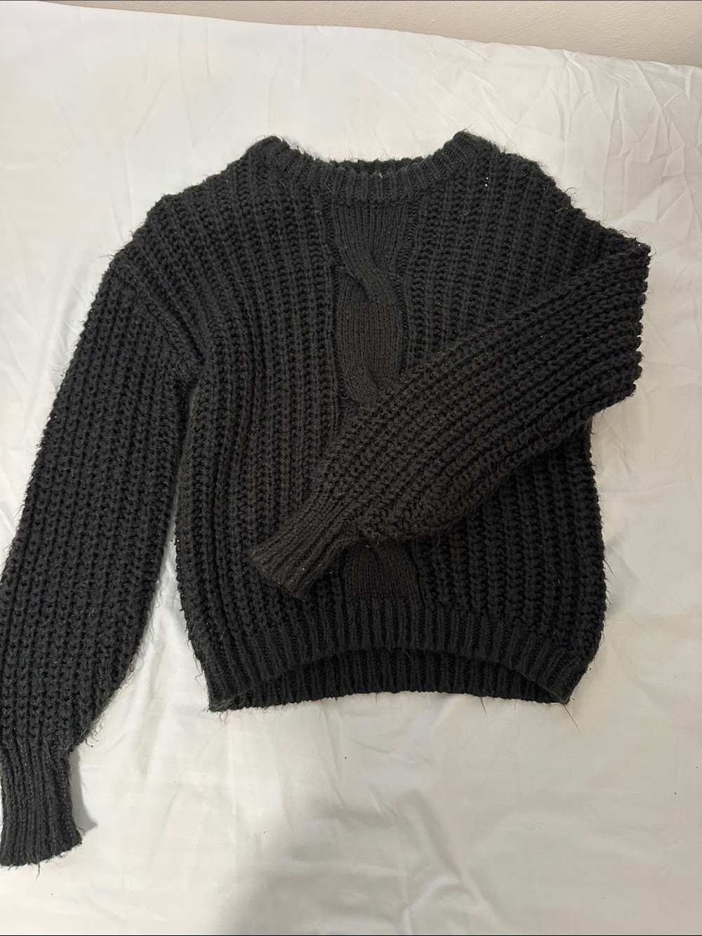 Black Ribbed Button-Front Cropped Cardigan - Picture 6 of 7